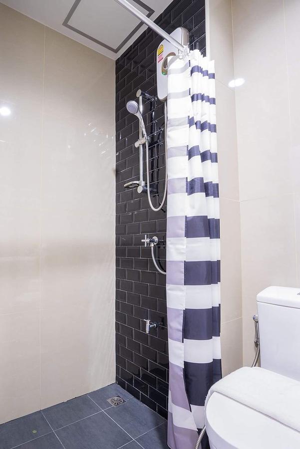 Villa23 Residence Bangkok Luaran gambar